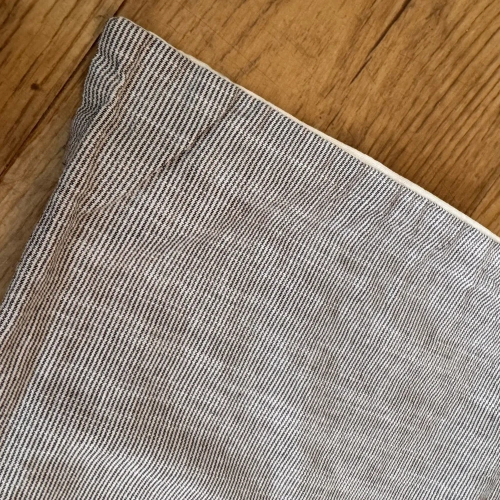 SINGLE Hearth & Hand Microstripe King Sham